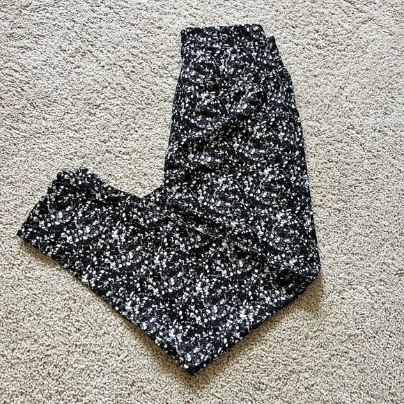 Lululemon Jet Crop - Picture 6 of 6